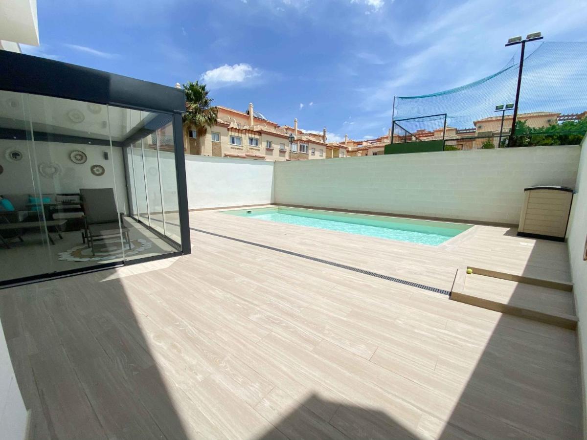 شقة Tarifa Cozy House - Private Pool - Wifi - Modern المظهر الخارجي الصورة